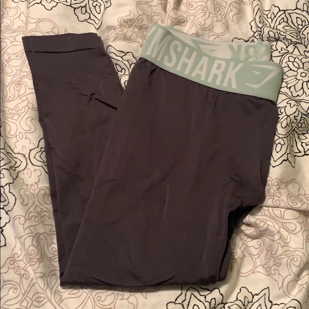 Gymshark Fit Capri Leggings - Gray/Mint
